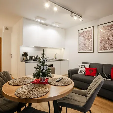 Apartament Satoła Antałówka 12 *